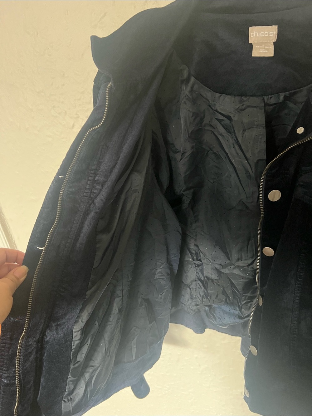 Jacket - Picture 4 of 5